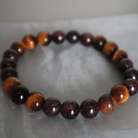 Tiger's Eye and Garnet Stretch Bracelet - Picture 11 of 13